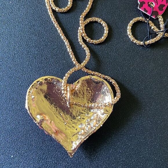 Pink Rhinestone Rose Shiny Heart Crystal Pendant Chain Necklace NWOT - Picture 2 of 2